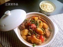 美味新疆大盘鸡配手杆面