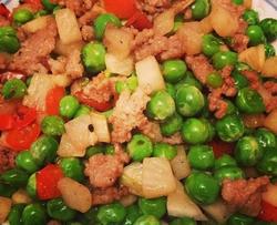泡菜豌豆炒肉糜
