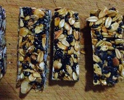 减肥零嘴—燕麦芝麻糖