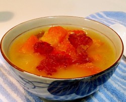 木瓜桃胶鱼汤