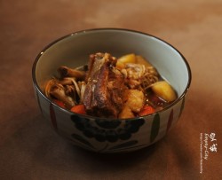 金针菇土豆胡萝卜炖排骨