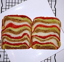 彩虹吐司