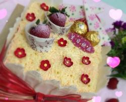 草莓雪白芝士蛋糕
