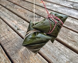 蛋黄腊肠肉粽