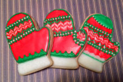 可爱的圣诞手套糖霜饼干