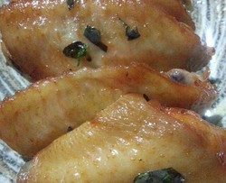 独家牛至烤鸡翅