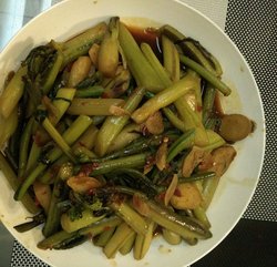 鱼香红油菜