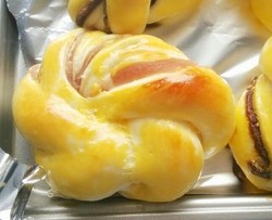 豆沙卷面包