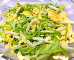 蒜苗炒鸡蛋