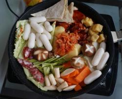 韩式芝心年糕火锅