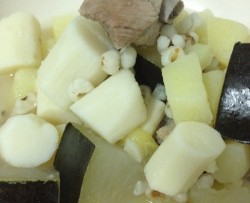 冬瓜薏米淮山土豆…排骨汤