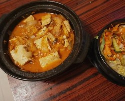 韩式泡菜汤--辣白菜汤