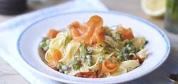 奶油烟熏三文鱼意面 Creamy Salmon Pasta