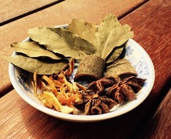 满室飘香卤鸭料