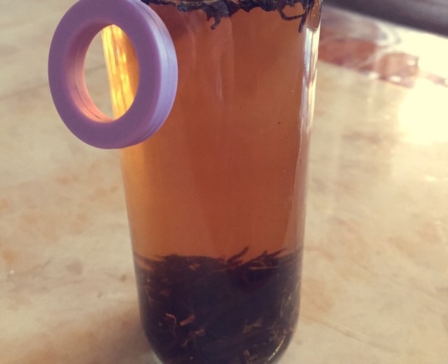 蜂蜜红茶水