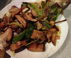 香菇鲈鱼