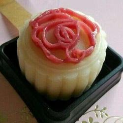 七彩冰皮月饼