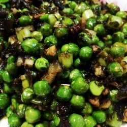 红肠炒青豆