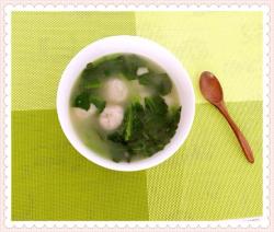 朴素鱼丸菠菜汤