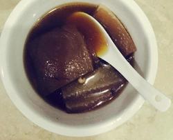 猪皮红豆薏米汤