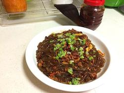 蚂蚁上树