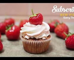 草莓奶油Cupcake - Cupcake Jemma