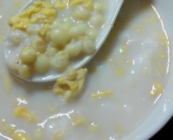 地道潮州美食--芡实椰汁汤