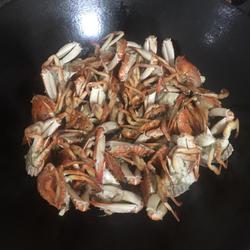 煎螃蟹