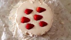 草莓冻芝士蛋糕-yilin