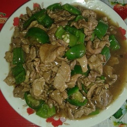 尖椒肉片