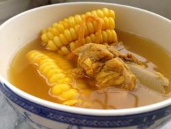 虫草菇玉米排骨汤