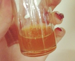 柠檬蜂美白面霜