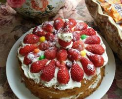 彩虹豆草莓裸蛋糕