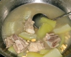 西葫芦排骨汤