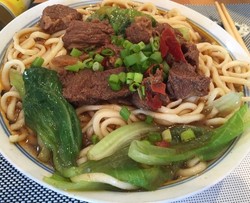 香辣牛肉面