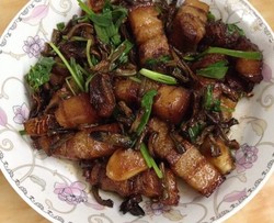 来自家乡的红烧肉