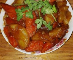 红萝卜焖土豆,素