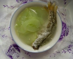 黄瓜小鱼汤