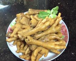 卤鸡脚