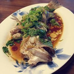 清蒸鲈鱼