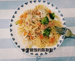 电饭锅食谱:奶油蔬菜培根意面