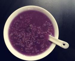 每日早餐:紫薯小米粥