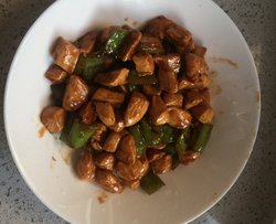 耗油辣子鸡丁