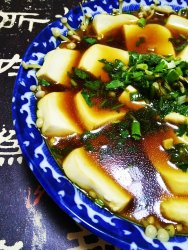 金针菇蒸豆腐