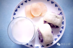 宝宝营养早餐-紫薯卷、牛奶配水果