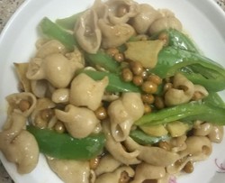 黄豆钻大肠