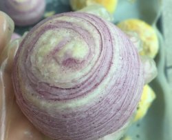紫薯香芋麻薯酥