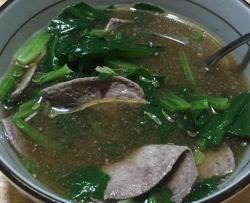 月子餐:菠菜猪肝汤