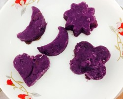 葡萄干紫薯牛奶饼