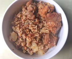 排骨焖饭
